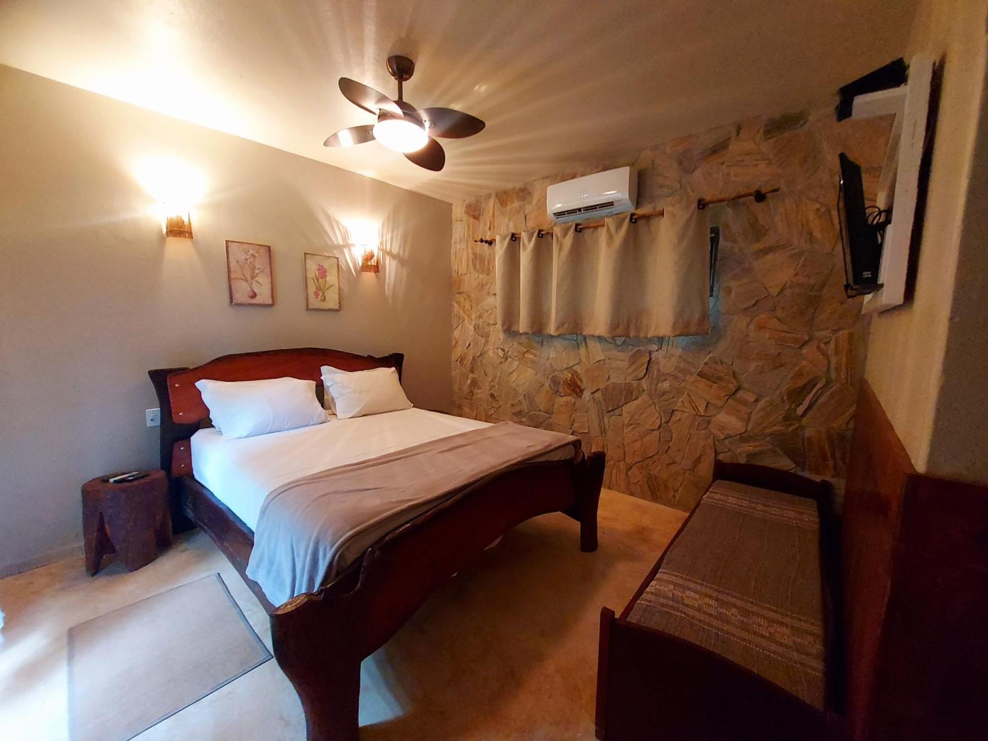 Corumbá de Goiás Salto Corumba Hotel Camping Clube מראה חיצוני תמונה